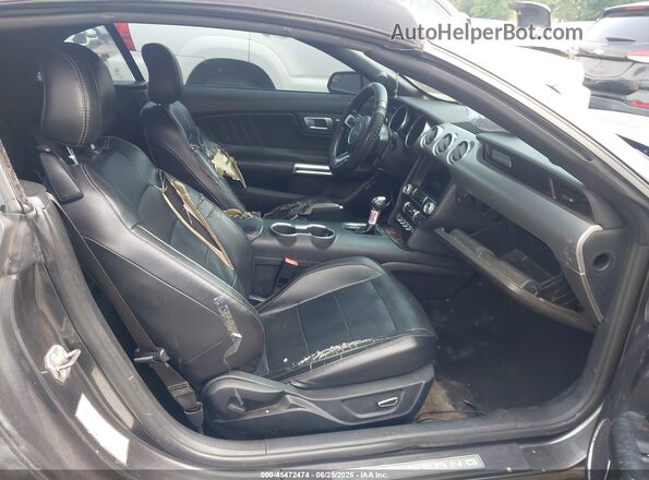 1FATP8UH1K5138665 2019 FORD MUSTANG Gray Vista interior delantera