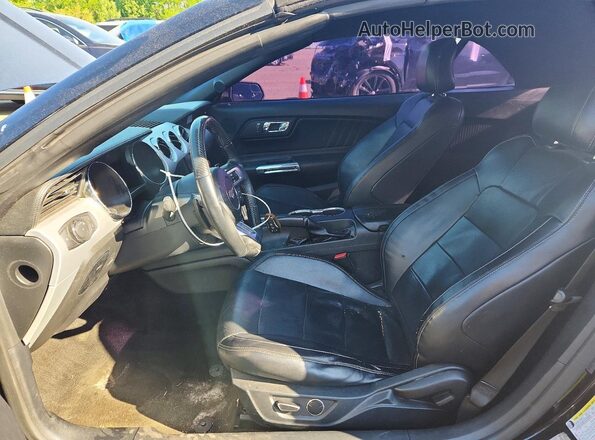 1FATP8UH2G5284886 2016 FORD MUSTANG Black Front interior view