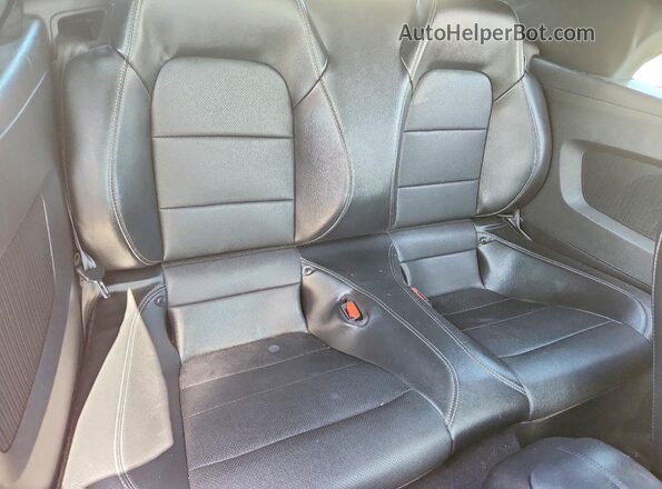 1FATP8UH2M5124650 2021 FORD MUSTANG Red უკანა სავარძლების ხედი