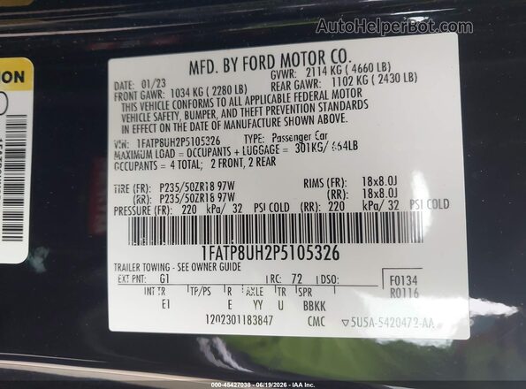 1FATP8UH2P5105326 2023 FORD MUSTANG Black ძრავის განყოფილების ხედი