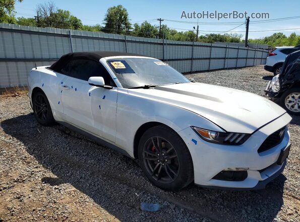 1FATP8UH3H5279746 2017 FORD MUSTANG Белый Передняя правая четверть