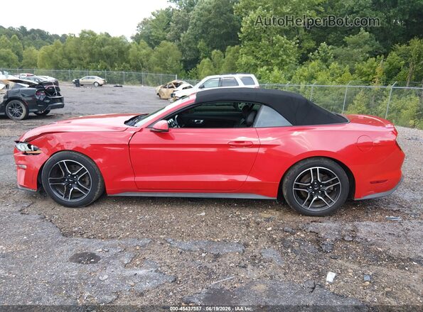1FATP8UH4J5133541 2018 FORD MUSTANG Red Սալոնի 360 աստիճան տեսք