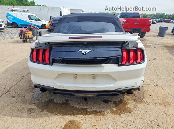 1FATP8UH4K5104378 2019 FORD MUSTANG White Rear view