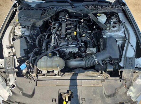 1FATP8UH4M5103895 2021 FORD MUSTANG Silver Вид задньої частини салону