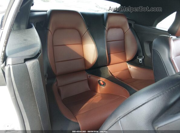 1FATP8UH5G5304841 2016 FORD MUSTANG White VIN კოდის სტიკერის ხედი