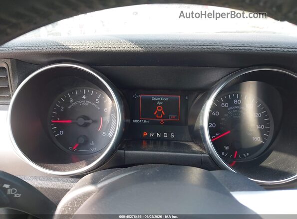 1FATP8UH5L5114502 2020 FORD MUSTANG Белый Вид задних сидений