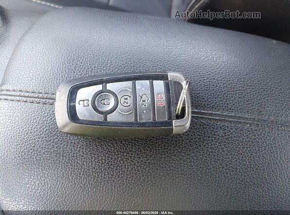 1FATP8UH5L5114502 2020 FORD MUSTANG Белый Вид панели приборов