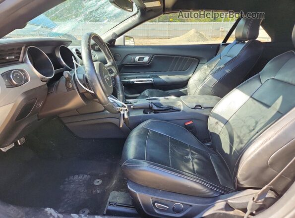 1FATP8UH6J5132889 2018 FORD MUSTANG Silver Vista interior delantera