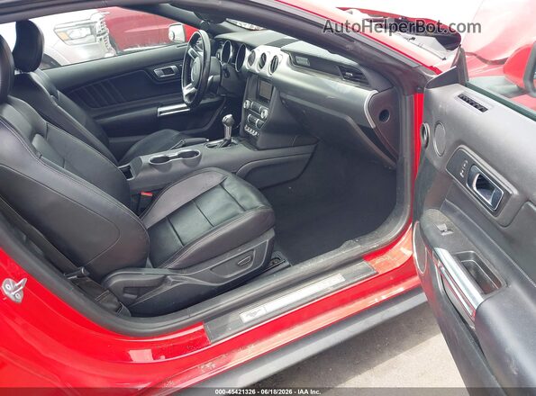 1FATP8UH6P5105328 2023 FORD MUSTANG Red Widok wnętrza z przodu