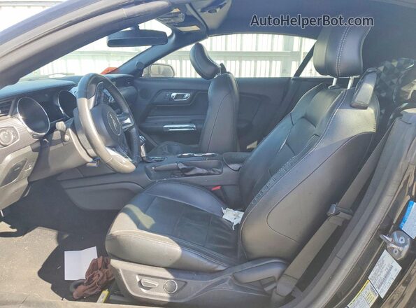 1FATP8UH7H5262416 2017 FORD MUSTANG Charcoal წინა სალონის ხედი