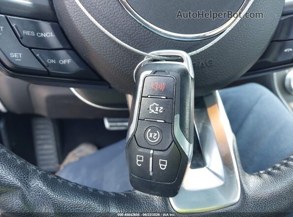1FATP8UH7H5282522 2017 FORD MUSTANG Синий Вид панели приборов