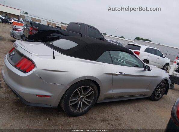 1FATP8UH7H5320363 2017 FORD MUSTANG Silver Rear interior view