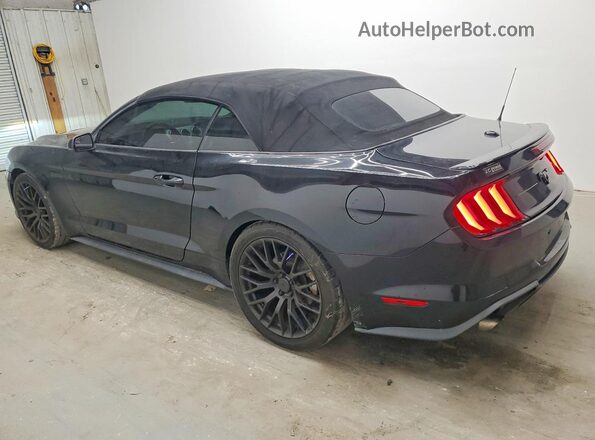 1FATP8UH7J5124431 2018 FORD MUSTANG Черный Задняя левая четверть