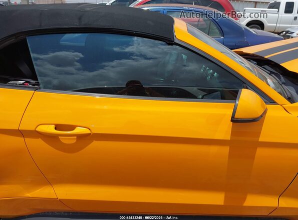 1FATP8UH7K5150125 2019 FORD MUSTANG Orange Вид щитка приладів