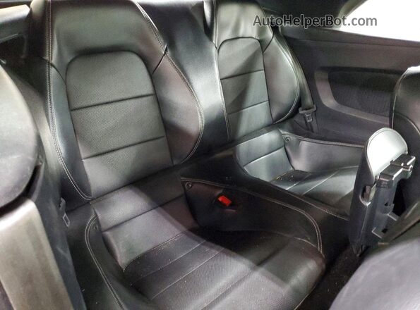 1FATP8UH7L5106336 2020 FORD MUSTANG Black Rear seats view