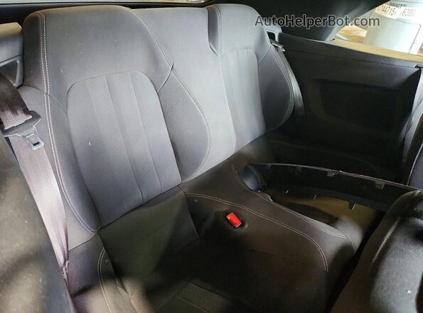 1FATP8UH8K5129669 2019 FORD MUSTANG Gray Rear seats view