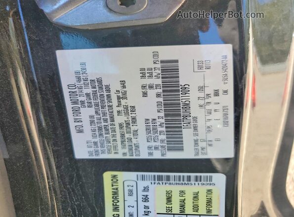 1FATP8UH8M5119095 2021 FORD MUSTANG Black Vista del compartimento del motor
