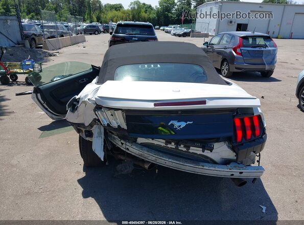 1FATP8UH8M5122384 2021 FORD MUSTANG White 