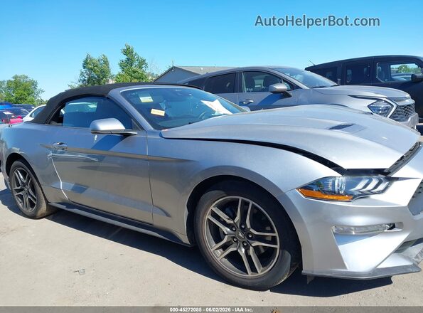1FATP8UH8N5120202 2022 FORD MUSTANG Silver სალონის 360-გრადუსიანი ხედი