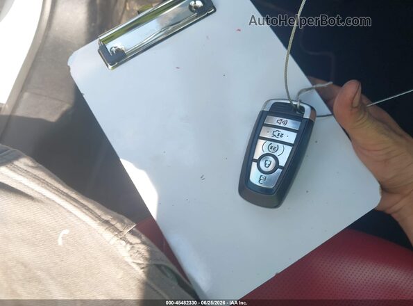 1FATP8UH9J5167667 2018 FORD MUSTANG White Вид панелі приладів