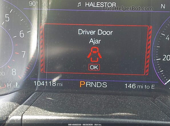 1FATP8UH9J5167667 2018 FORD MUSTANG White 