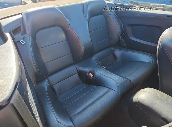 1FATP8UH9L5119959 2020 FORD MUSTANG Silver უკანა სავარძლების ხედი