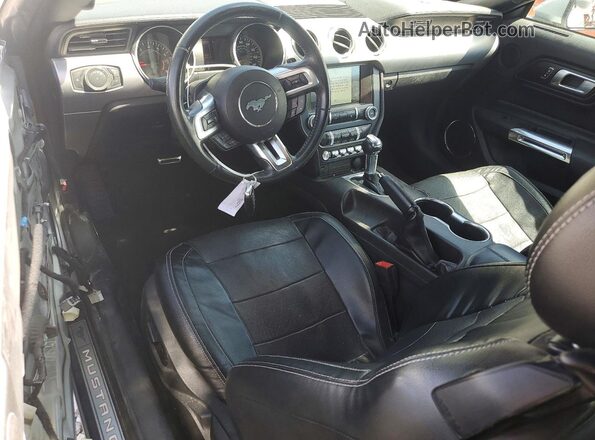 1FATP8UH9L5126068 2020 FORD MUSTANG Silver Dashboard view