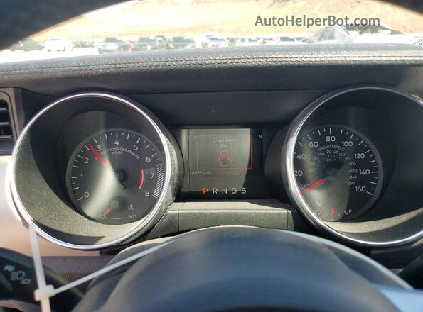 1FATP8UH9L5126068 2020 FORD MUSTANG Silver Instrument cluster view