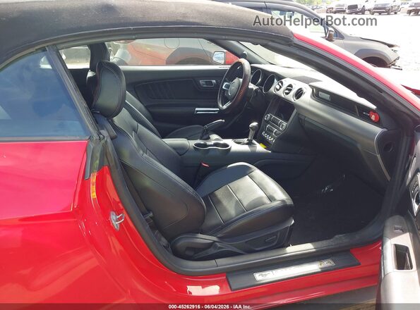 1FATP8UH9N5102579 2022 FORD MUSTANG Red წინა სალონის ხედი
