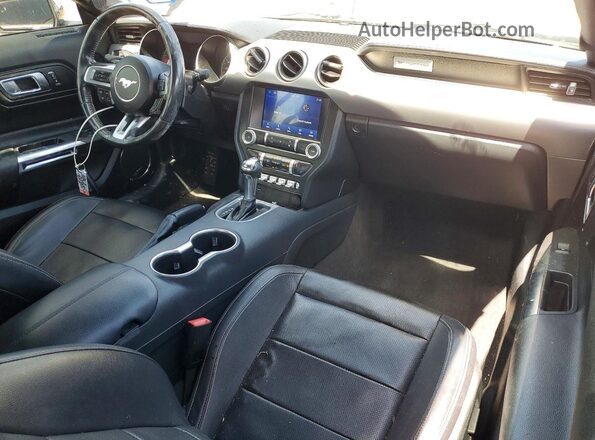 1FATP8UH9N5124114 2022 FORD MUSTANG Black Rear interior view