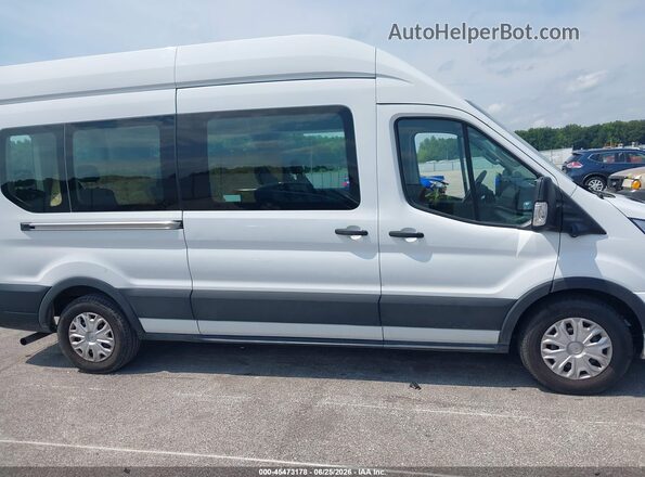 1FBAX2X89NKA76808 2022 FORD TRANSIT-350 Белый Вид задней части салона