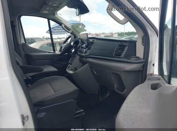1FBAX2Y82MKA15099 2021 FORD TRANSIT-350 White Vista interior delantera