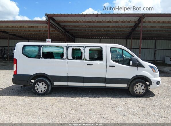 1FBAX2Y86MKA50292 2021 FORD TRANSIT-350 White Widok wnętrza z tyłu