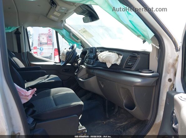 1FBAX2Y86MKA52446 2021 FORD TRANSIT-350 White Widok wnętrza z przodu