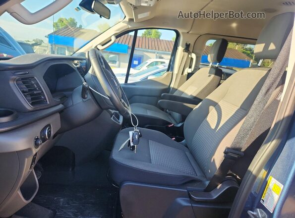 1FBAX2YG3RKB82506 2024 FORD TRANSIT Blue Front interior view