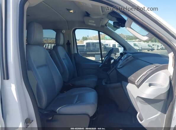 1FBZX2YG3HKA81810 2017 FORD TRANSIT-350 White Front interior view