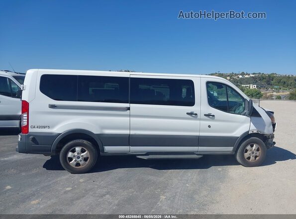 1FBZX2YG3HKA81810 2017 FORD TRANSIT-350 White 360 interior view