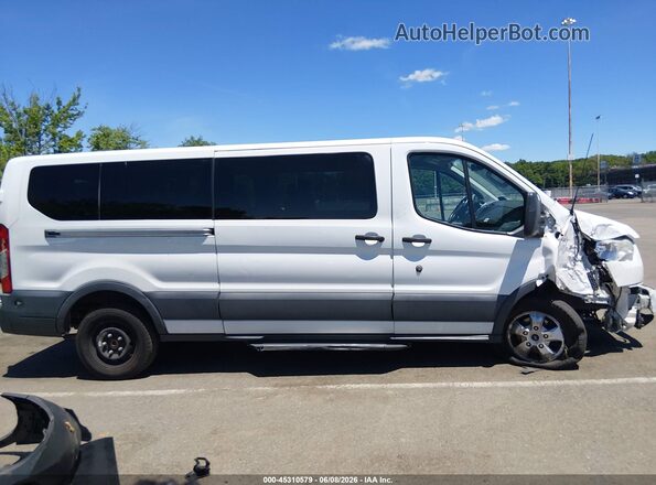1FBZX2YM0HKA68566 2017 FORD TRANSIT-350 White Rear interior view