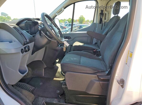 1FBZX2YM3KKB06217 2019 FORD TRANSIT White Front interior view