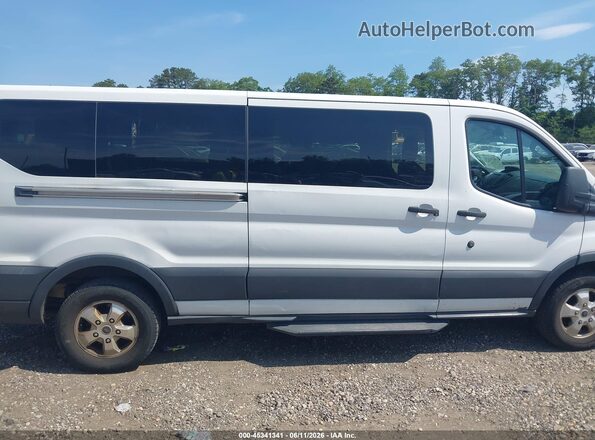 1FBZX2YM5HKA47275 2017 FORD TRANSIT-350 Белый Вид задней части салона