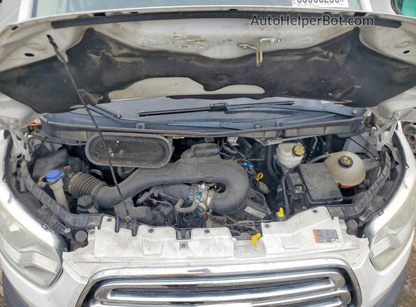 1FBZX2ZM6FKA37561 2017 FORD TRANSIT White Vista del compartimento del motor