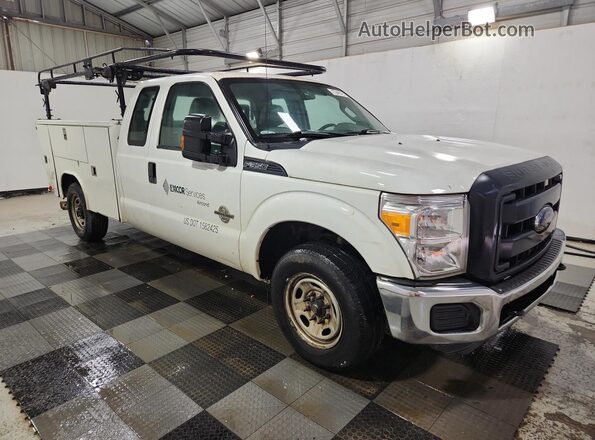 1FD8X3AT0GEA15583 2016 FORD F350 White 