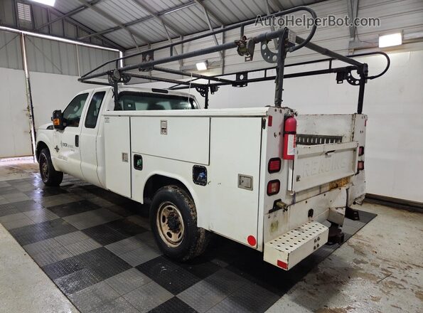 1FD8X3AT0GEA15583 2016 FORD F350 White 