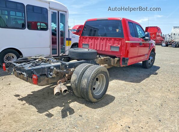 1FD8X3GT4HEE22430 2017 FORD F350 Red Задня права чверть