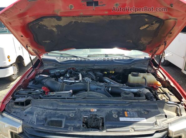1FD8X3GT4HEE22430 2017 FORD F350 Red Вид задньої частини салону