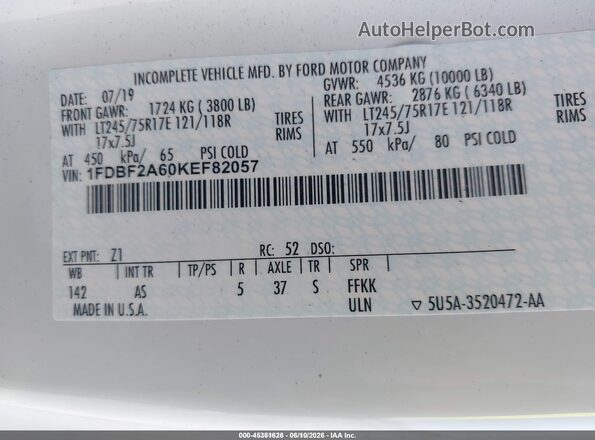 1FDBF2A60KEF82057 2019 FORD F-250 White Vista del compartimento del motor
