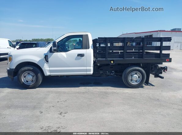 1FDBF2A60KEF82057 2019 FORD F-250 White 