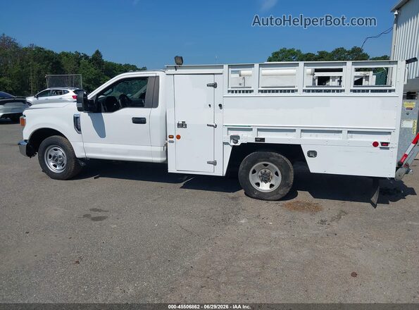 1FDBF3E61LED61195 2020 FORD F-350 CHASSIS White 360 interior view