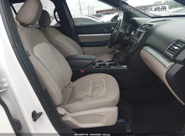 1FM5K7B85JGA52031 2018 FORD EXPLORER White Widok wnętrza z przodu