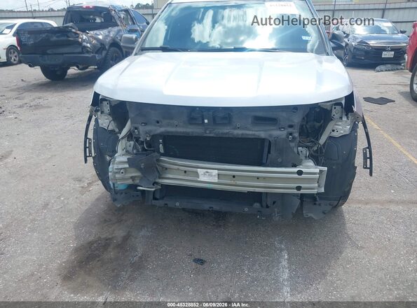 1FM5K7B86HGA86683 2017 FORD EXPLORER Silver ხელსაწყოთა პანელის ხედი